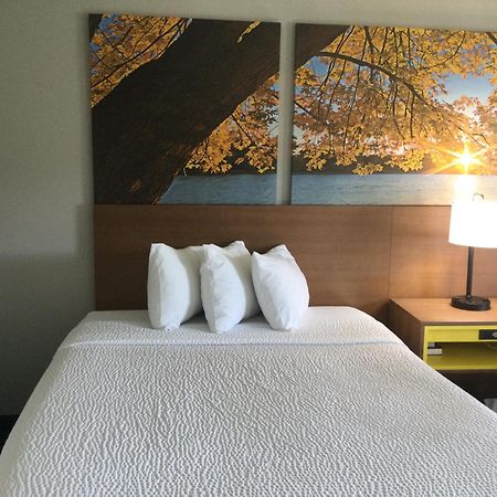 Days Inn By Wyndham International Falls Zewnętrze zdjęcie
